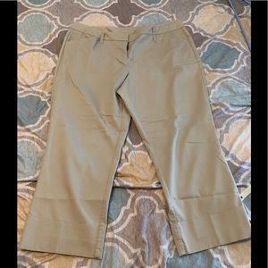 New York and Company cropped pants